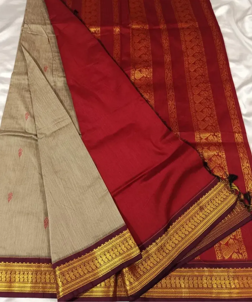 Kira Handlooms