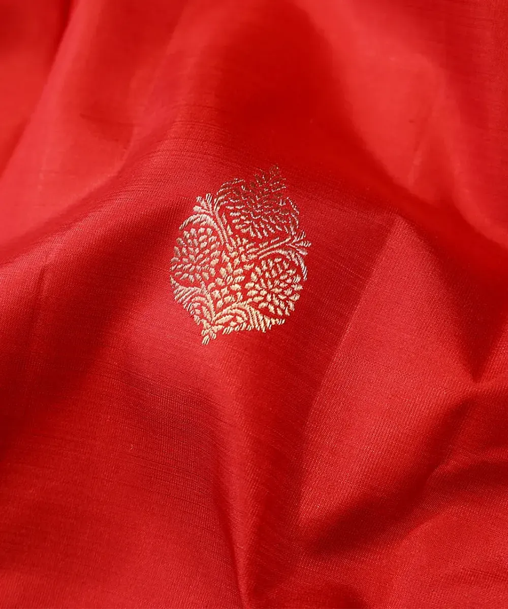 Kira Handlooms