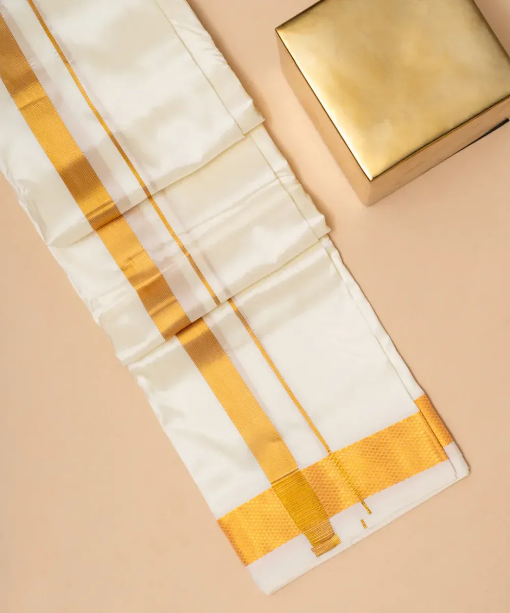 Kira Handlooms
